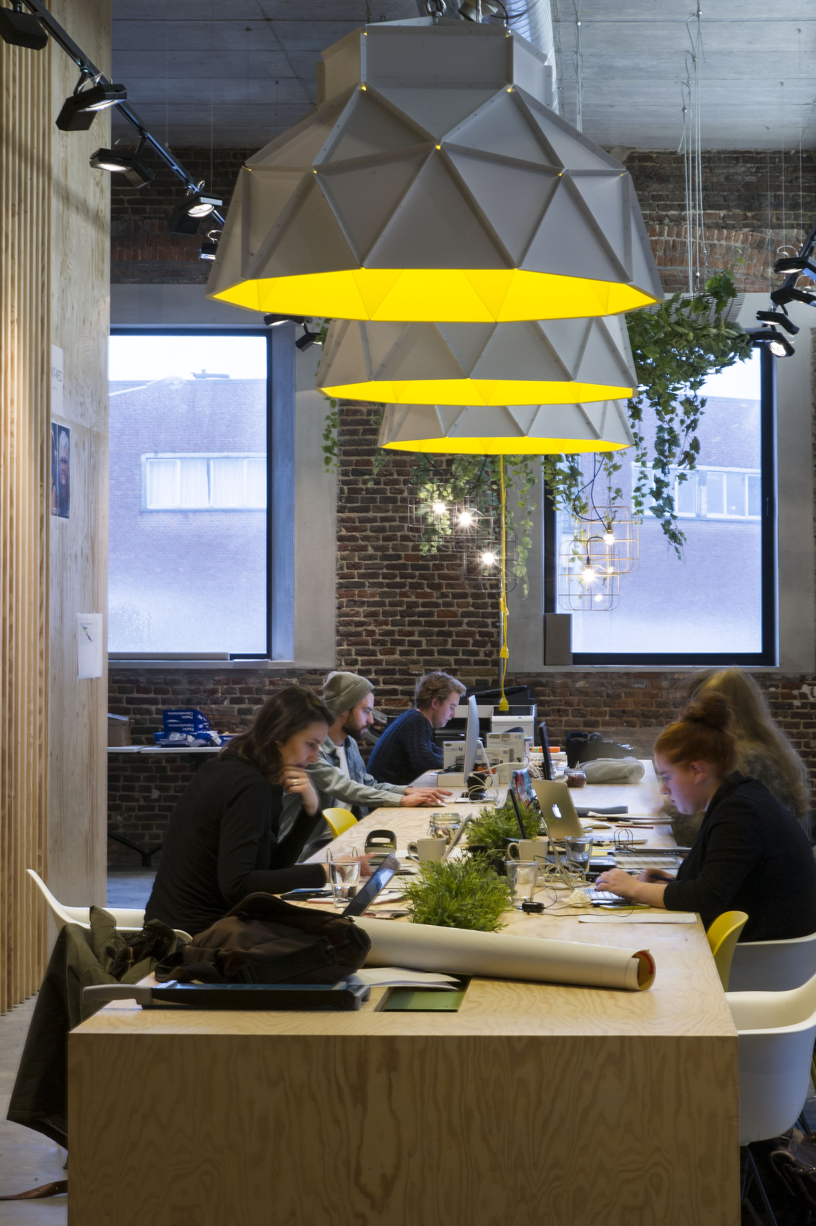 Dark for Marmalade Office (Apollo)